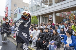 八戸三社大祭の人出好調　朝市、横丁にも波及　観光振興に期待の声も