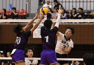 弘前工、奈良代表に敗れる バレー男子決勝T1回戦/近畿インターハイ
