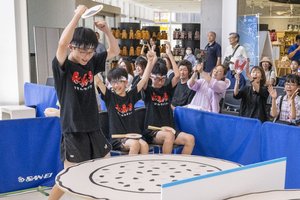 【８フェスグラフ】「８８８」の記念日　深まる地元愛、広がる笑顔　八戸市内各所でイベント