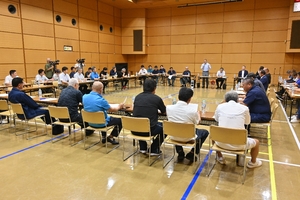 「トロールイカ」取り扱いは　八戸で初の意見交換会