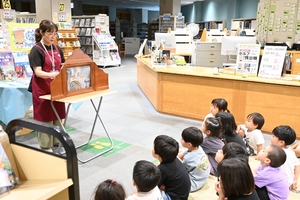 こわ～いお話大好き！　図書館で夏の読み聞かせイベント／八戸