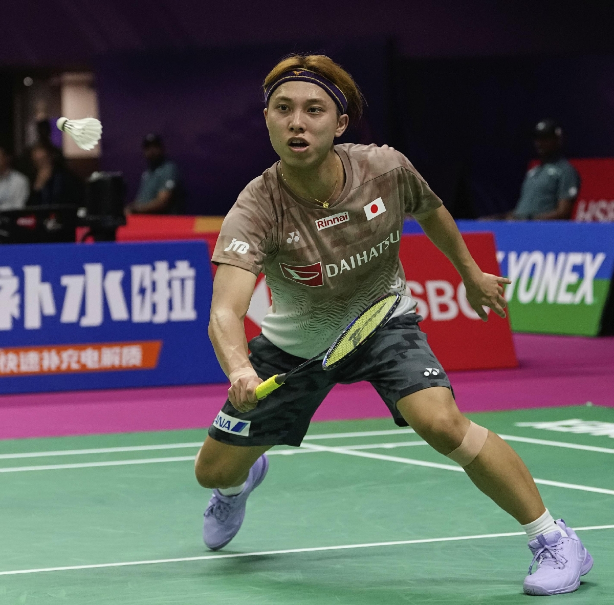 　男子シングルス１回戦　台湾選手と対戦する奈良岡功大＝ニューデリー（ＡＰ＝共同）