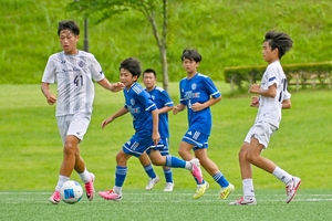 12チームが火花散らす　ホクエツカップＵ―14初開催／十和田