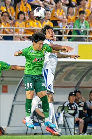 【ヴァンラーレ-仙台】またも序盤失点、攻撃もさえず
