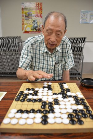 【囲碁ことはじめ】（５・完）囲碁の分かったこと　「一目置く」では足りない