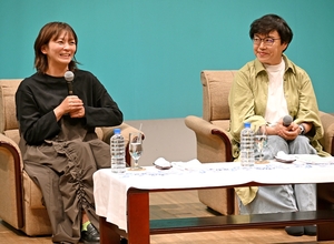 田畑智子さんらがトークショー 相米慎二監督しのぶ映画祭り/田子