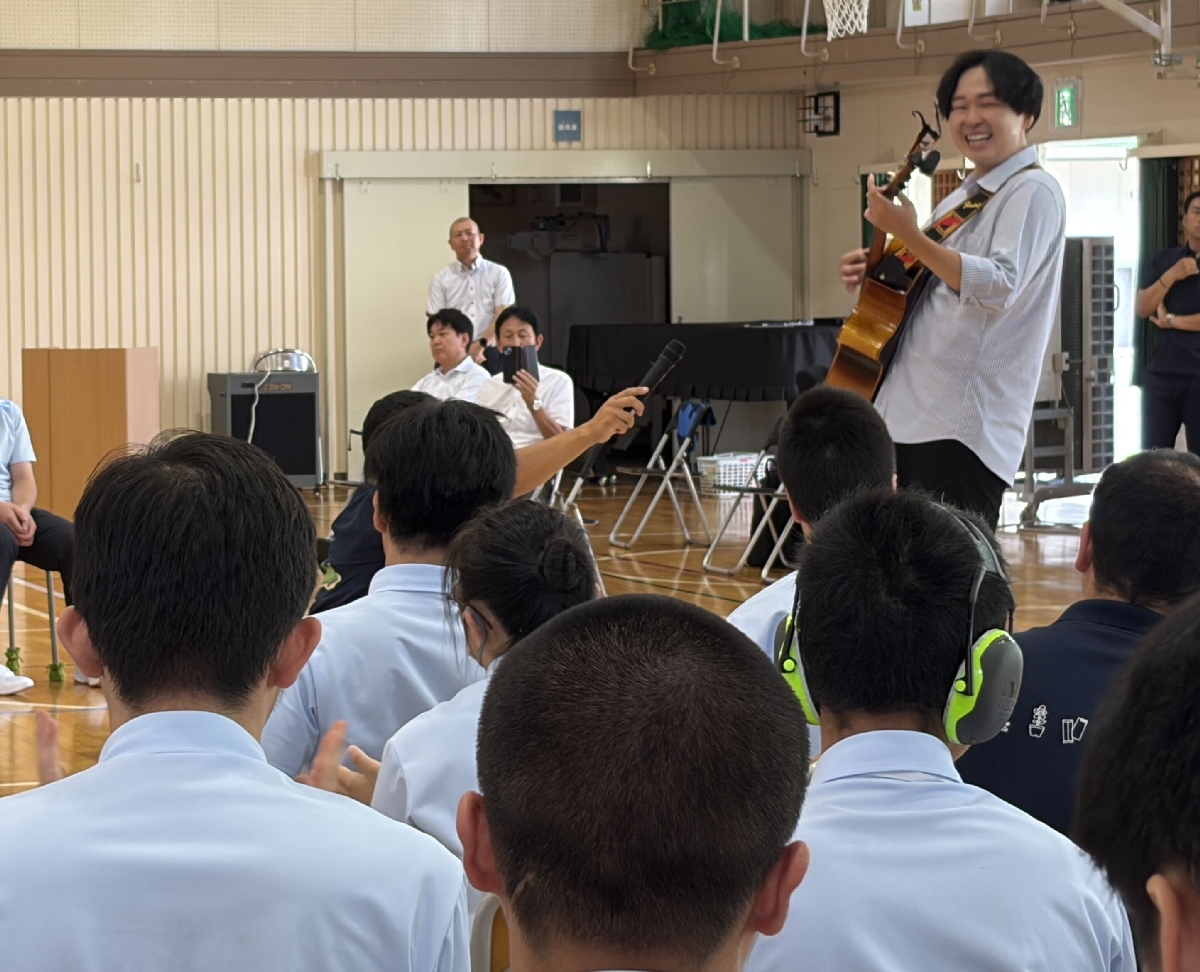 記念ソング、生徒にお披露目　来年度１０周年迎える八高支