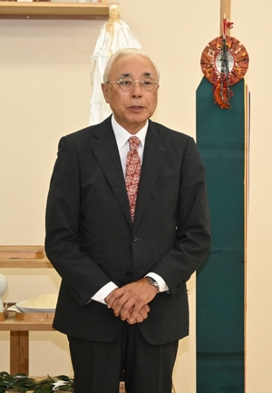 戸舘氏が事務所開き/二戸市長選