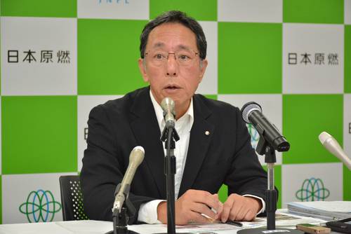 年内の審査終了は厳しいとの見通しを示す増田尚宏社長=28日、青森市
