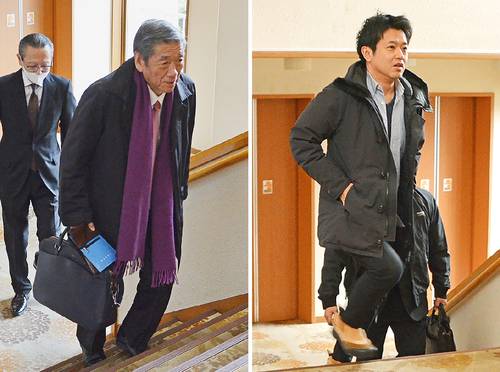 【写真左】討論会の会場に入る小林眞前市長(右)。左は大平透前副市長、【写真右】討論会の会場に入る宮下宗一郎知事=25日、八戸パークホテル