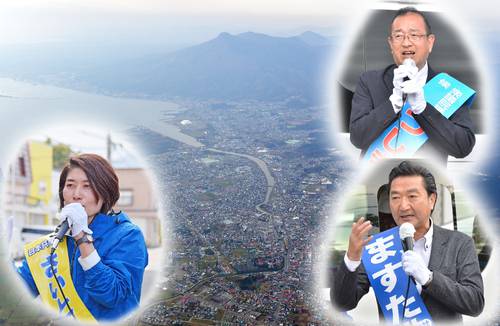 衆院選の青森1区では、各候補が前半戦に相次いでむつ市など下北地域に入り、てこ入れを図っている。右上から時計回りに津島淳候補、升田世喜男候補、斎藤美緒候補