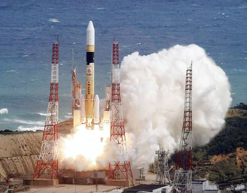 鹿児島県の種子島宇宙センターから打ち上げられるH2Aロケット49号機=2024年9月