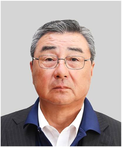 鶴ケ﨑信宏氏