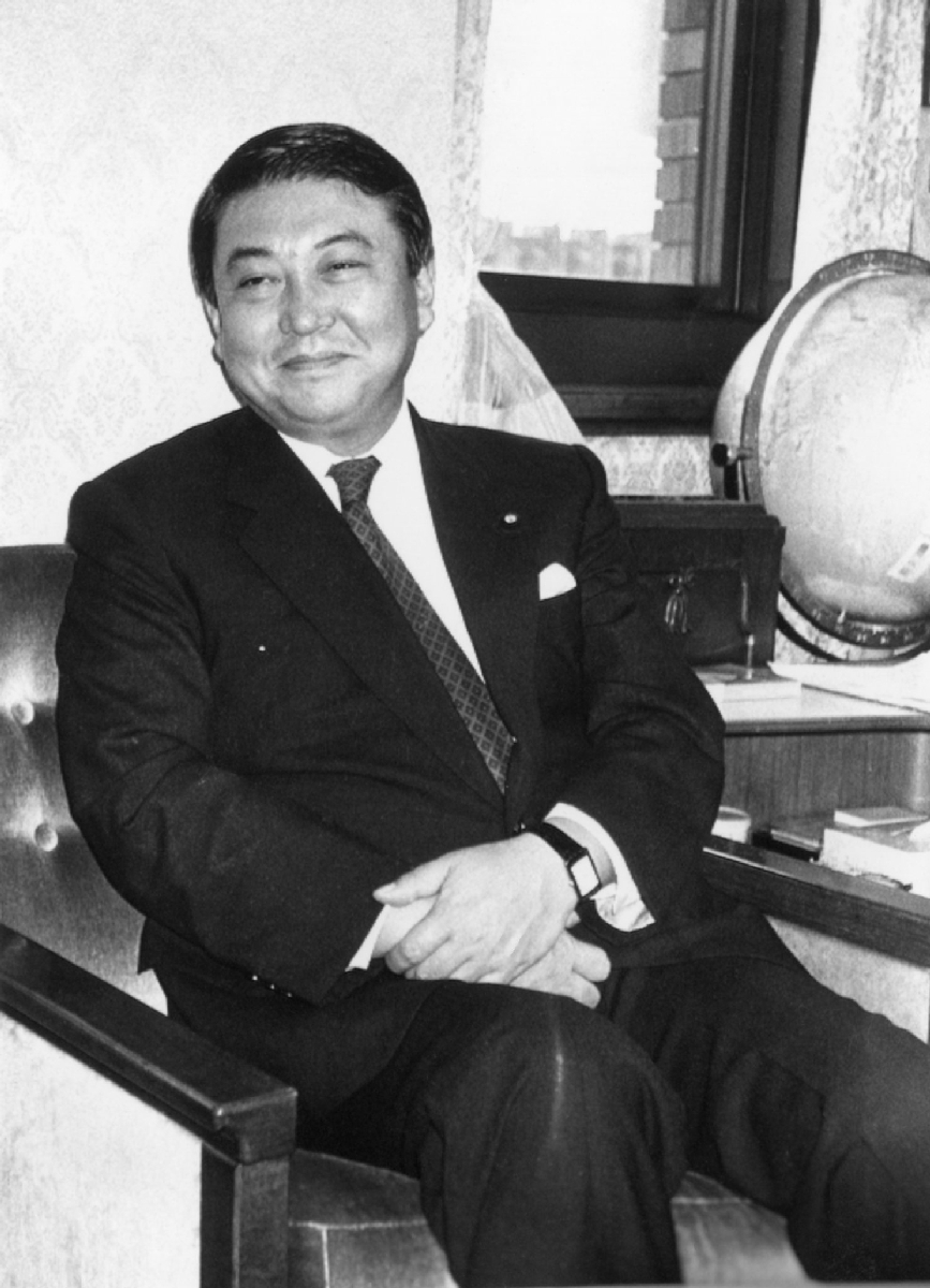 海部俊樹首相の退陣に伴い、官房副長官を退いた大島理森氏。退任前日の本紙取材に「やれるだけのことを精いっぱいやらせていただいた」と振り返った=1991年11月4日、首相官邸