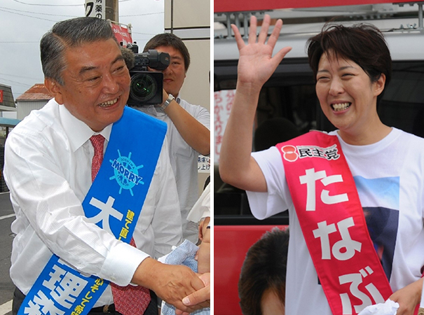 衆院選が公示され、選挙区を駆け回る大島理森氏(左)と田名部匡代氏=2009年8月