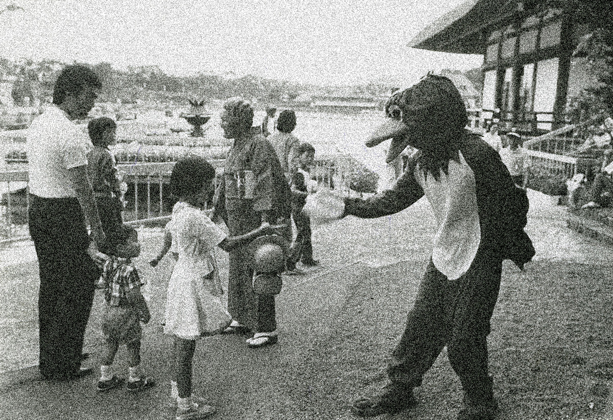 モノクロノイズ .....